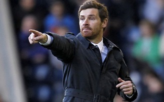 Villas-Boas sắp đến Tottenham, Chelsea mừng