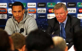 Sir Alex ủng hộ FA phạt học trò - Van Persie khoác áo số 20 ở M.U