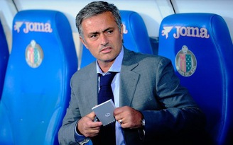 Thua Getafe, HLV Mourinho nổi giận với học trò