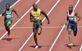 Khởi đầu không tốt Usain Bolt vẫn vào bán kết 100m