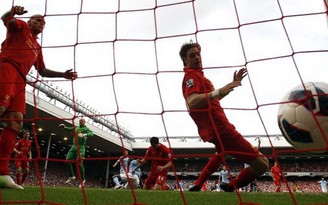 Liverpool 2-2 Man City: Người hùng và tội đồ Martin Skrtel