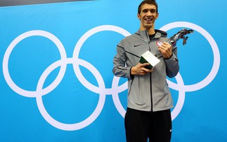 Michael Phelps và Allyson Felix được vinh danh