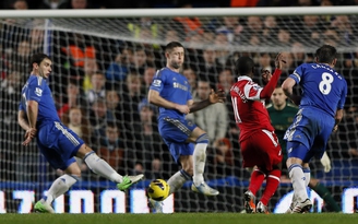 Chelsea bị "người cũ" tặng quả đắng đầu năm