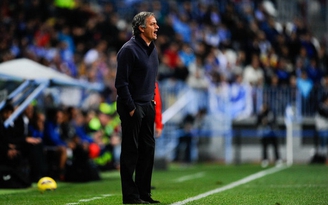 Jose Mourinho phớt lờ chỉ trích