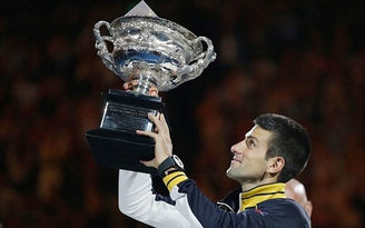 Hattrick của Djokovic
