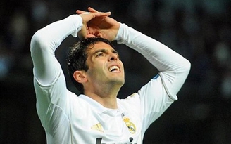 Kaka lĩnh thẻ đỏ, Real Madrid bị chia điểm