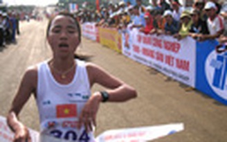 Giải việt dã "Chinh phục đỉnh cao Bà Rá"