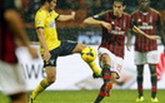 Kaka ghi bàn, AC Milan vẫn bị cầm hòa
