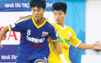 U.21 đá xen kẽ U.19