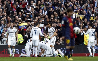 Barca lại "tố" trọng tài cướp... penalty