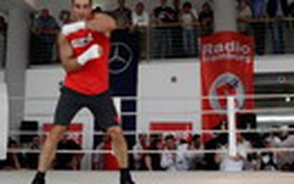 Wladimir Klitschko thiết lập cuộc đấu với võ sĩ ung thư