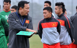 HLV Hoàng Văn Phúc được quyền chọn hợp đồng