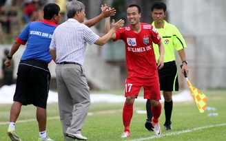 B.Bình Dương có chiến thắng thứ 2