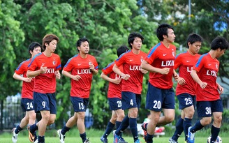 Buổi tập nhẹ đầy chuyên nghiệp của Kashima Antlers