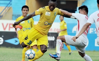 Vòng 12 V-League 2013: Hà Nội T&T lên ngôi đầu