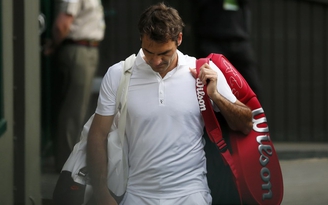 Federer nối gót Nadal rời Wimbledon 2013