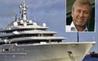 Vì sao các sao Chelsea không dám mượn du thuyền của Abramovich?