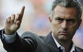 HLV Mourinho: Tôi là Bố già!