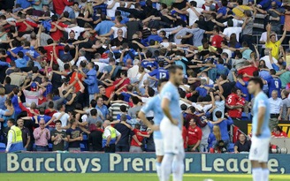 Man City gặp ác mộng tại sân Ninian Park