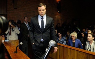 Pistorius bị truy tố tội giết người