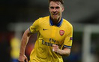 Huyền thoại quyền Anh thành 'nạn nhân' của Ramsey