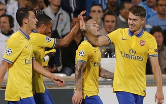 Arsenal khởi đầu thuận lợi ở ‘bảng tử thần’ Champions League