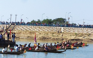 Đua thuyền đầu xuân