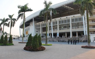 Sân Mỹ Đình 'làm giá' trận vòng loại Asian Cup 2015