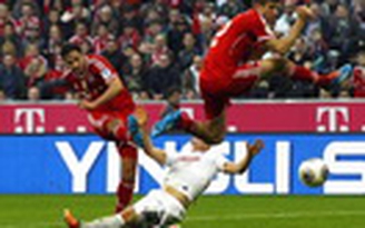 Bayern Munich đặt tay vào chức vô địch Bundesliga
