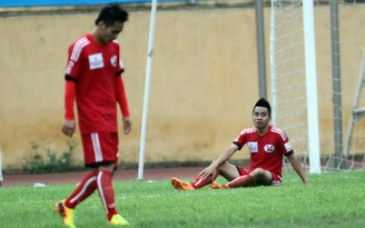 Lại đến cầu thủ Than Quảng Ninh dọa bỏ giải