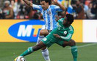 HLV tuyển Argentina vẫn lãng quên Tevez