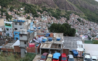 Sống trong lòng khu ổ chuột Rocinha