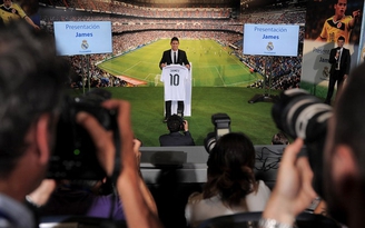 Áo đấu của James Rodriguez bán đắt như tôm tươi