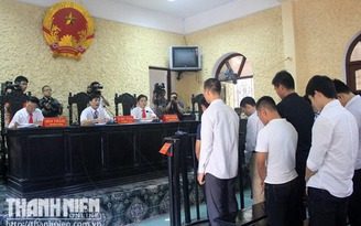 Chùm ảnh phiên tòa xét xử các cầu thủ Ninh Bình