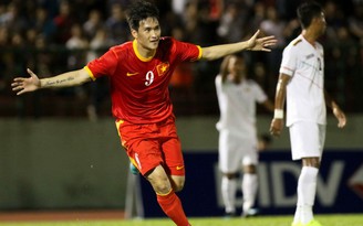 Công Vinh tỏa sáng giúp tuyển Việt Nam thắng tuyển Olympic 3-1