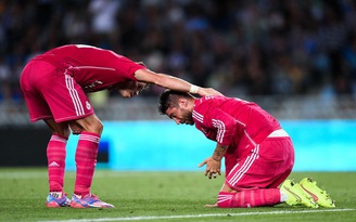 Real Madrid thua ngược Sociedad sau khi dẫn trước 2 bàn