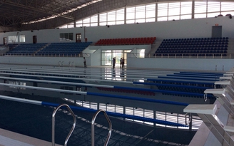 Nhà thi đấu Thái Bình vừa xây xong, tốn 300 triệu đồng để sửa chữa