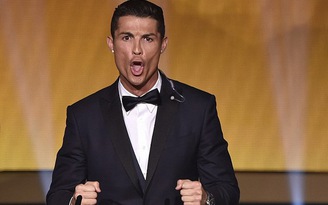 Ronaldo bị người Đức ví như 'gấu say rượu'