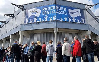 Paderborn mở hội chào đón Bayern Munich