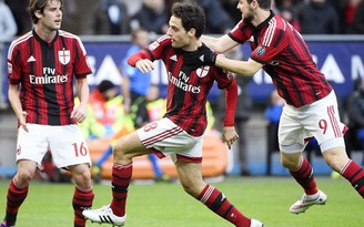 Serie A: AC Milan thắng, AS Roma bị cầm hòa