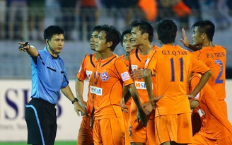 'V-League năm nay giống như giải HAGL mở rộng'