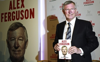 Ferguson với Mourinho và Wenger: Bạn hay thù?