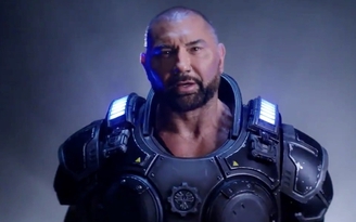 Update mới của Gears 5 đưa Dave Bautista vào phần chơi đơn