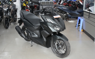 Honda Air Blade 160 rục rịch trình làng, giá bán Honda Vario 160 giảm sâu