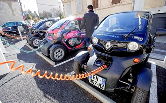 Lượng ô tô điện tiêu thụ trên toàn cầu tăng ‘chóng mặt’
