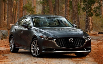 Mazda3 mới tiếp tục 'lãnh án' triệu hồi do lỗi kính chiếu hậu