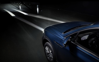 Nhật Bản quy định ô tô phải trang bị đèn pha tự động