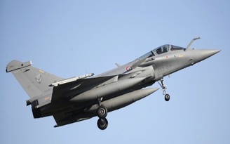 Pháp có hợp đồng bán tiêm kích Rafale thứ ba trong năm 2015