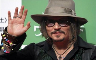 Johnny Depp có thể ngồi tù 10 năm vì đem chó vào Úc