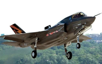 Máy bay tàng hình F-35 sẽ bay biểu diễn tại Anh